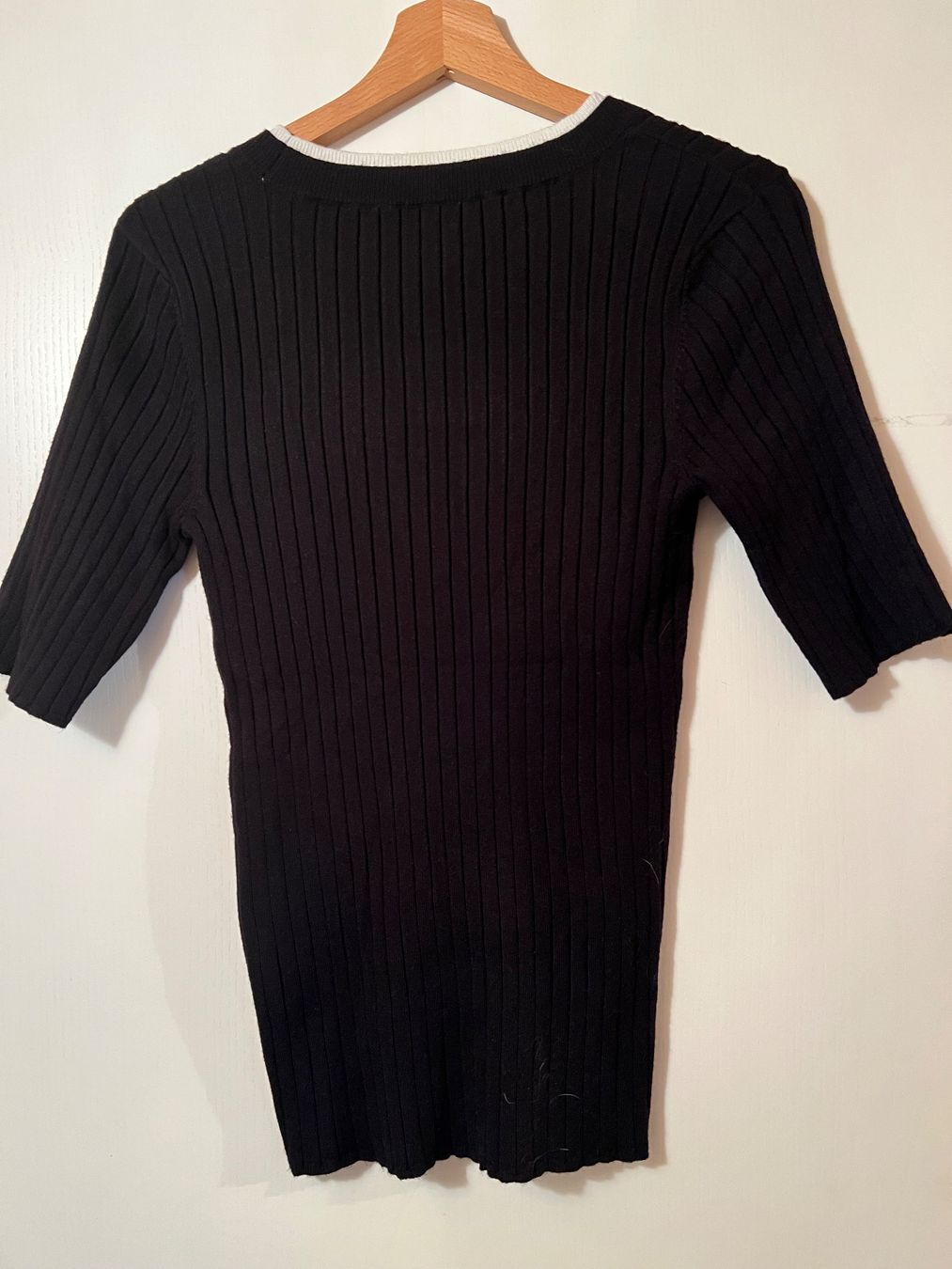 Maglioni & Felpe: Chicoré Pullover schwarz gerippt Grösse M neu – Nuovo e nell'imballaggio originale da Ruggell venduto da Malbuntiger01 1