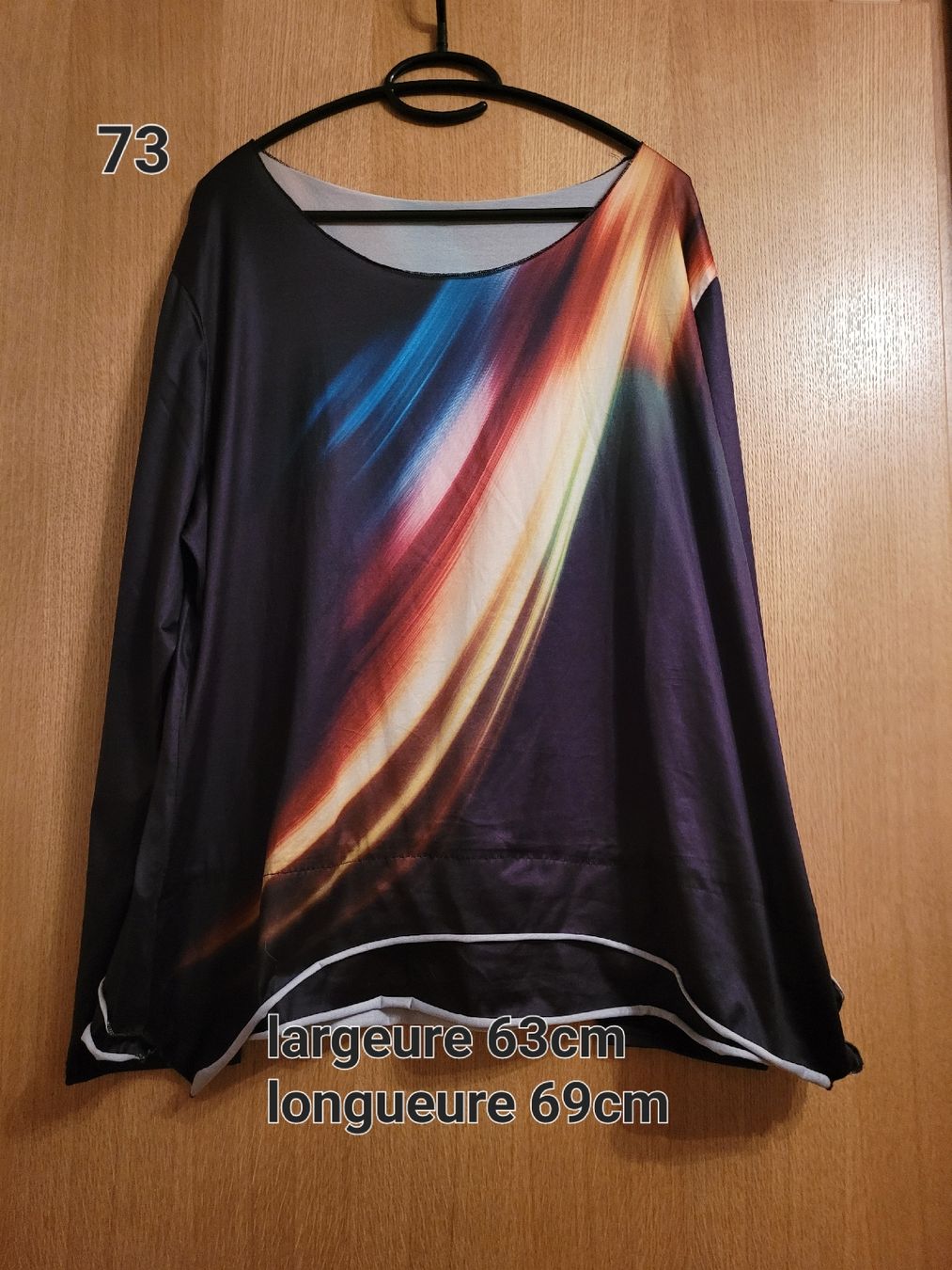Pullover & Sweatshirts: pull – Gebraucht aus St-Maurice von Didote