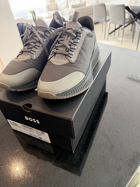 Scarpe da uomo: Baskets homme Boss – Usato da Bulle venduto da Preteni