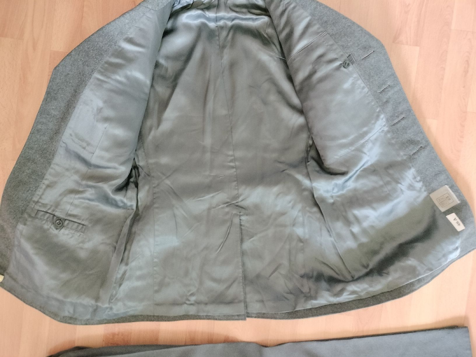 Schweizer Armee Uniformi: Antike Schweizer Armee Militär Uniform – Usato da Schwanden Sigrisw venduto da cadieux71 3