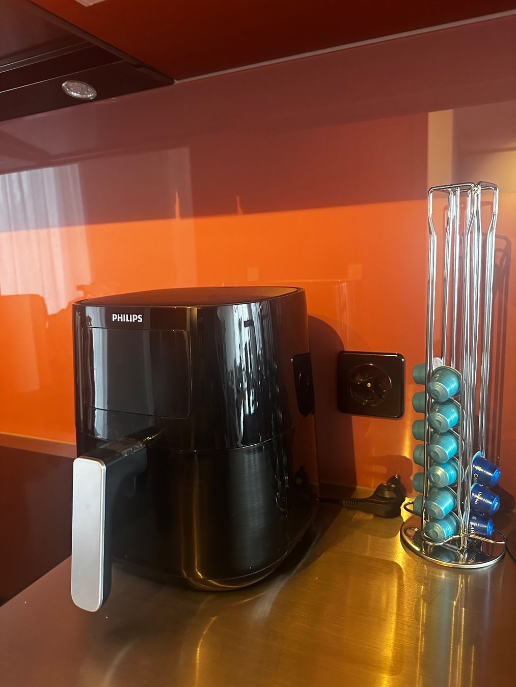 Philips Appareils de cuisine: Heissluftfritteuse Philips Airfryer – D'occasion à Wallisellen par Tamaric