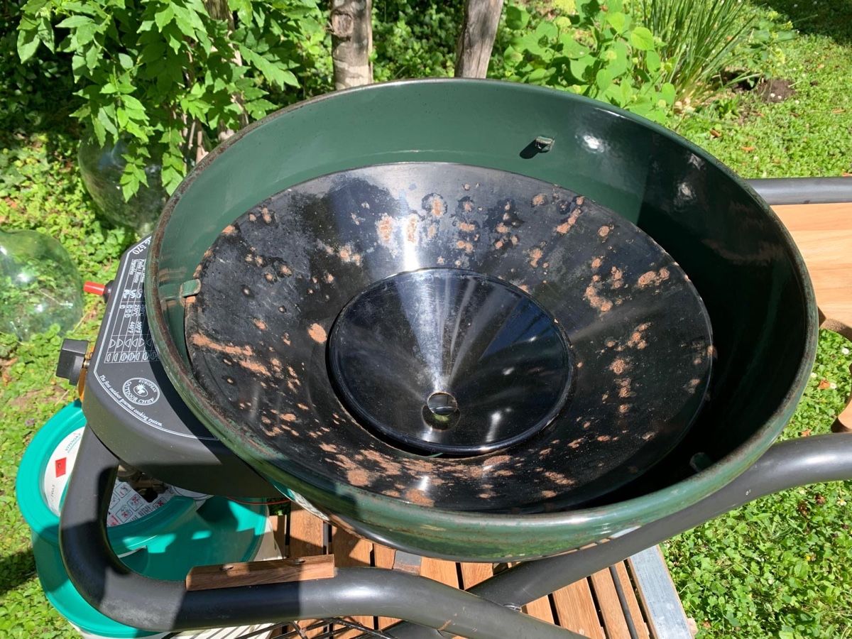 Outdoorchef Grills: Gas- Kugelgrill Outdoorchef – Gebraucht aus Aarau Rohr von Tamtamrot 5