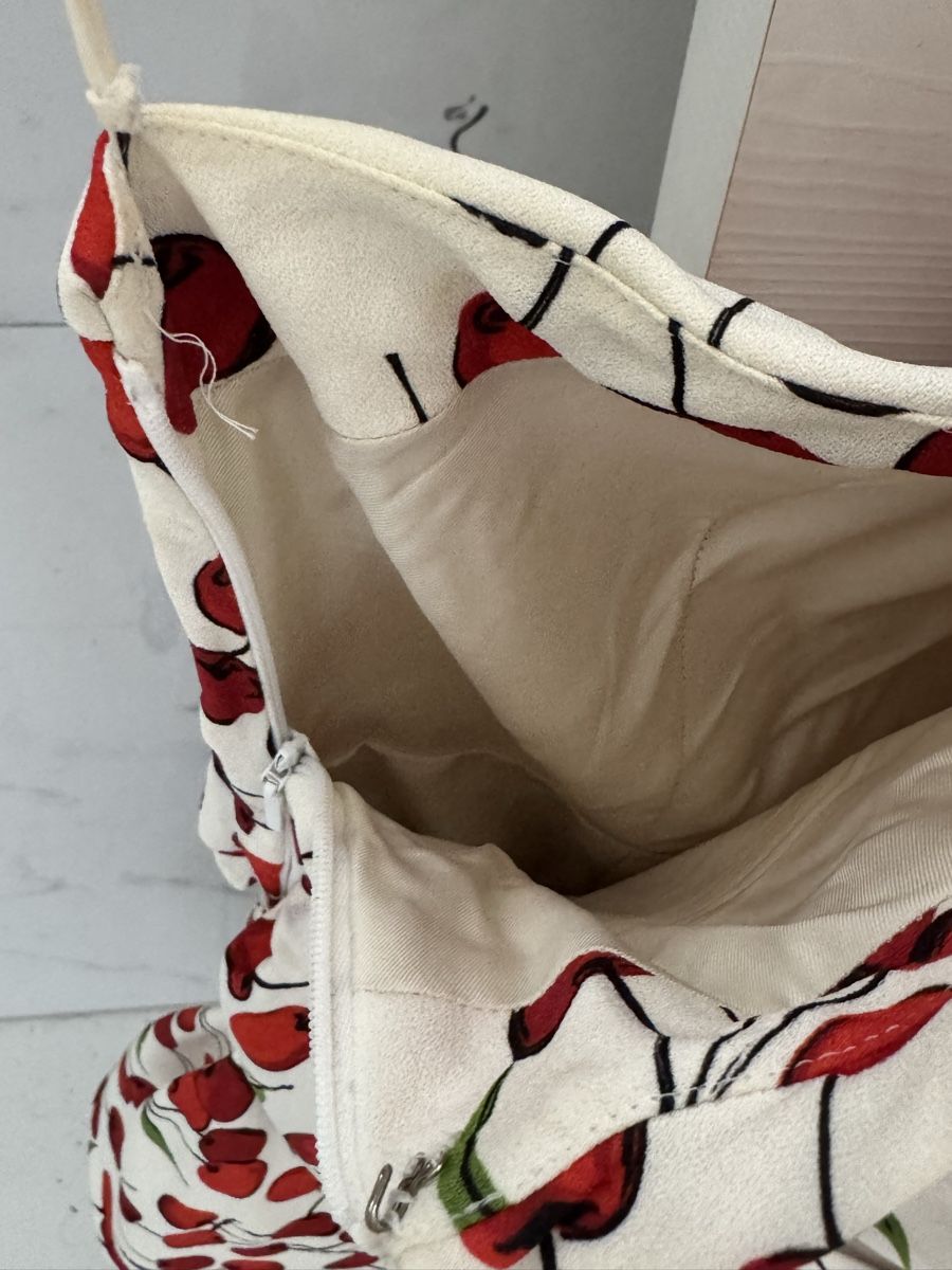 Saint Laurent Robes: Yves Saint Laurent Cherry - Dress – D'occasion à Massagno par kar_wwq5 3