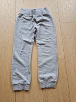 Trainerhose Gr. 140 United Colors of Benetton - neuwertig