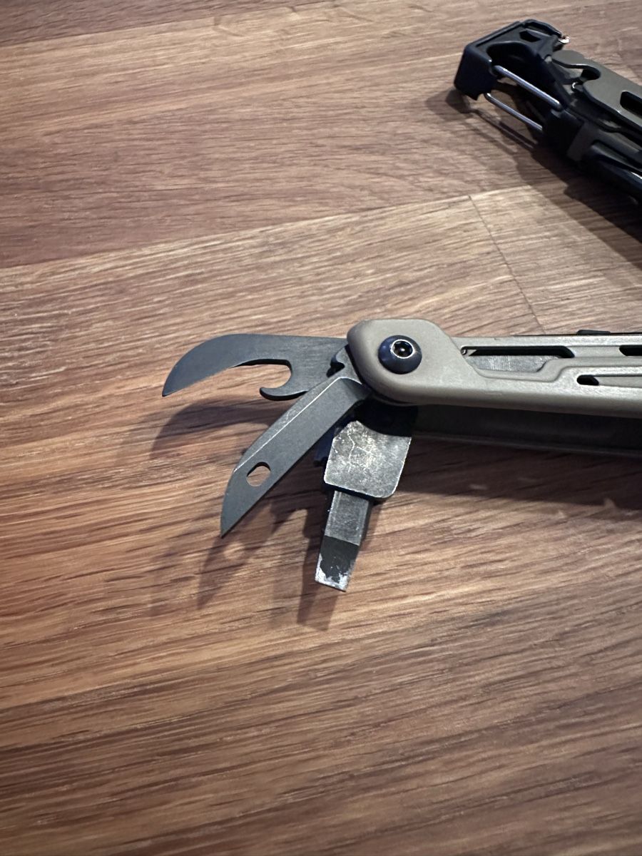 Leatherman Couteaux de poche: Leatherman Signal  – D'occasion à Wetzikon ZH par ald_5z8c 5