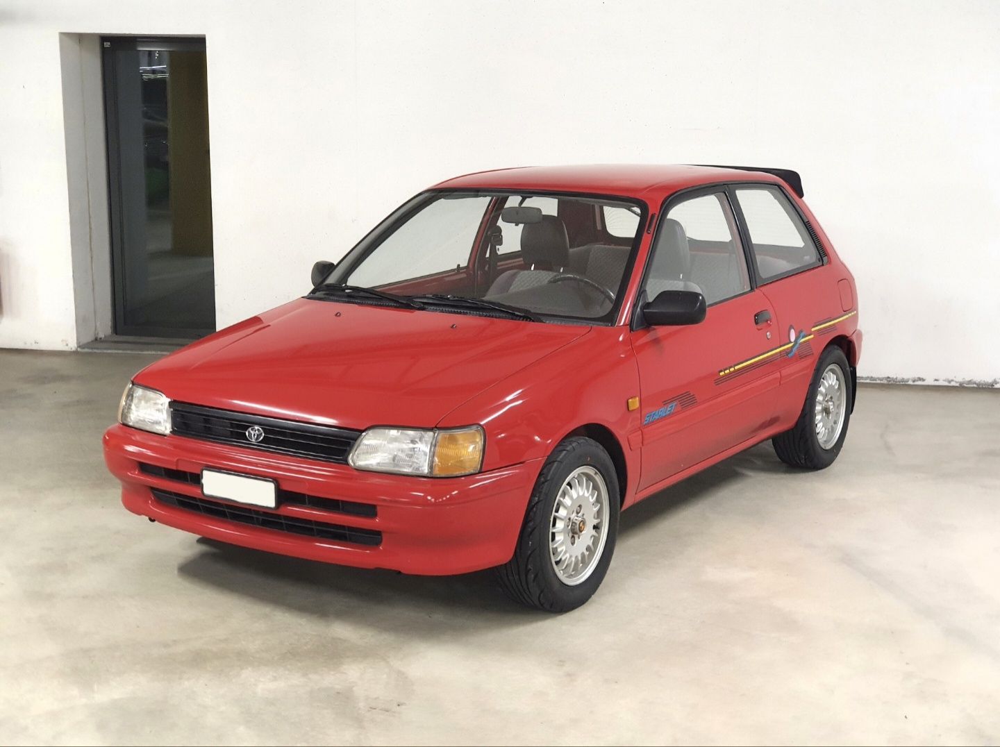 Toyota Automobili: Toyota Starlet 1.3 xli – Usato da zürich venduto da val_yr8v