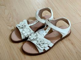 Elegante Mädchen Leder Sandalen weiss Geox Gr 38 NEU!