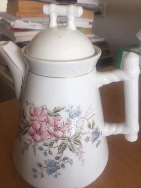 Teiere: CAFETIERE – Usato da Bernex venduto da eunicefitz 1