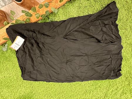 Schwarzer Viskose-Sommerrock, Gr. XL, neu mit Etikett