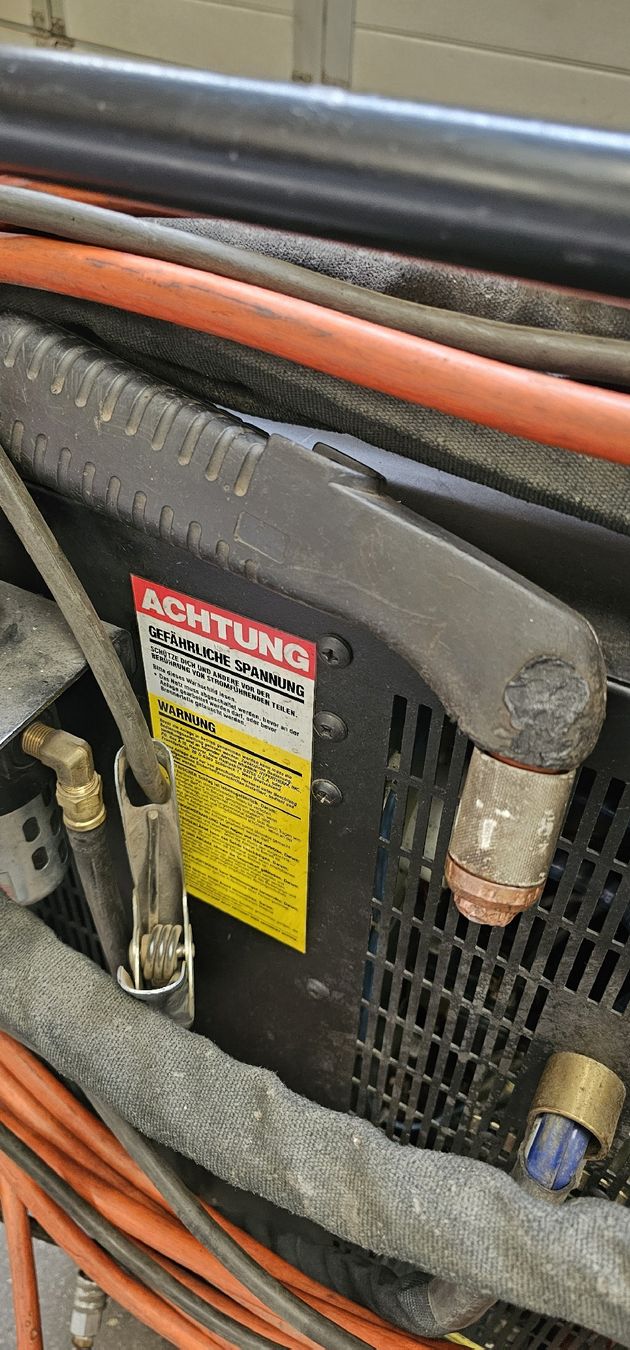 Esab Saldatori: Plasmaschneider Hypertherm MAX 100 – Difettoso da Emmenbrücke venduto da inf_l8yf 5