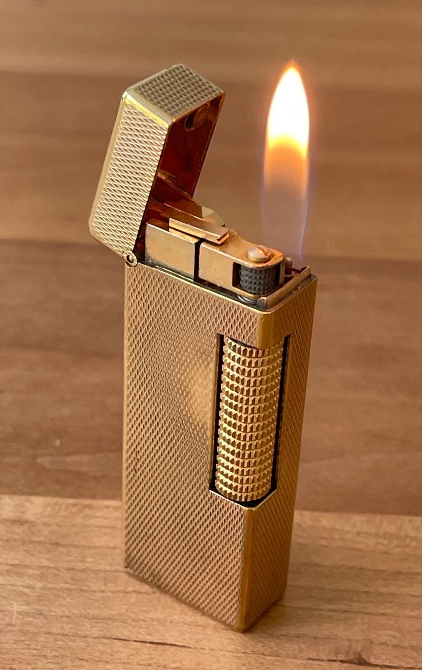 Dunhill Feuerzeuge: professionell restauriertes Vintage Dunhill Feuerzeug – Gebraucht aus Embrach von watchesandlighters 1