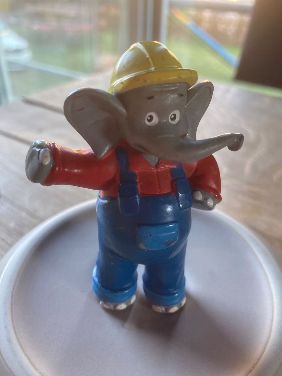 Hörbücher: Toni Figur Elefant – Gebraucht aus Langnau i. E. von Acrjl