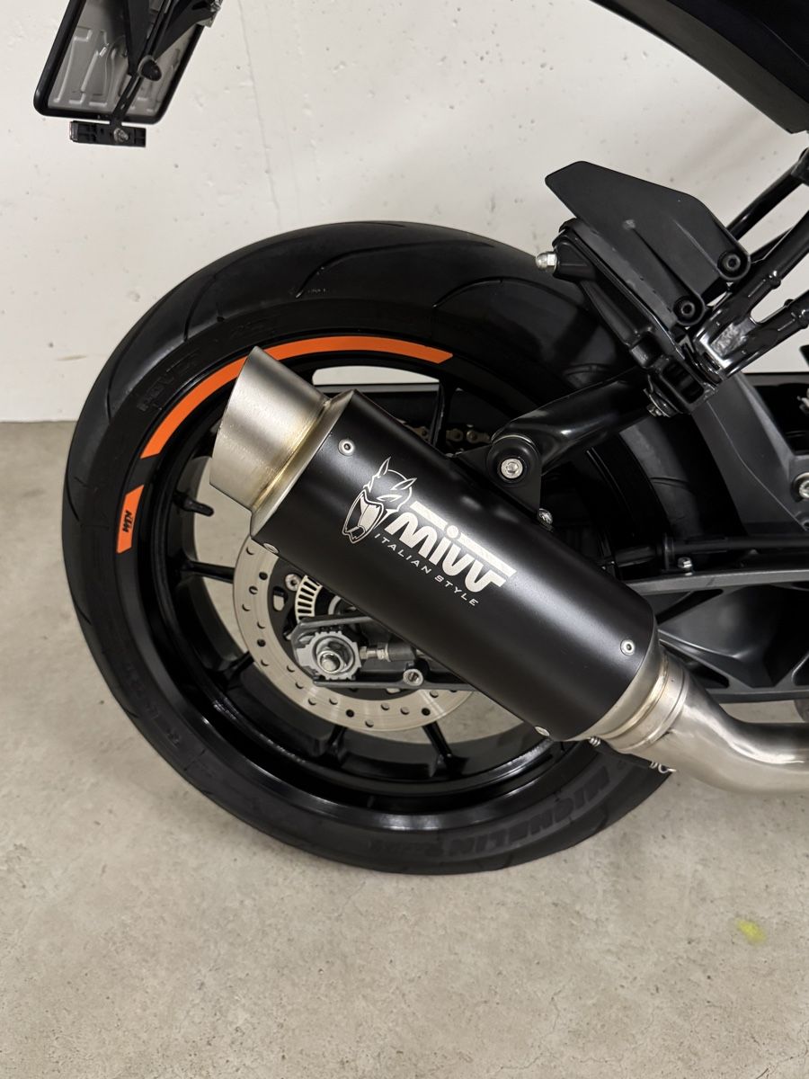 KTM Strasse: KTM DUKE 125 – Gebraucht aus Affoltern am Albis von lol_7jm8 2