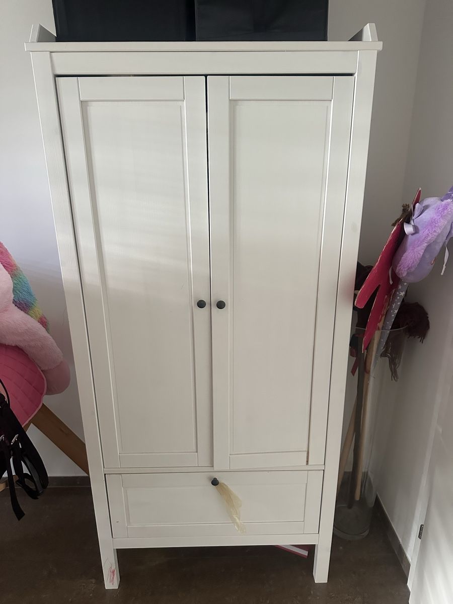 Armadi: Ikea Kleiderschrank zu verkaufen – Usato da Staad SG venduto da mar_b95b