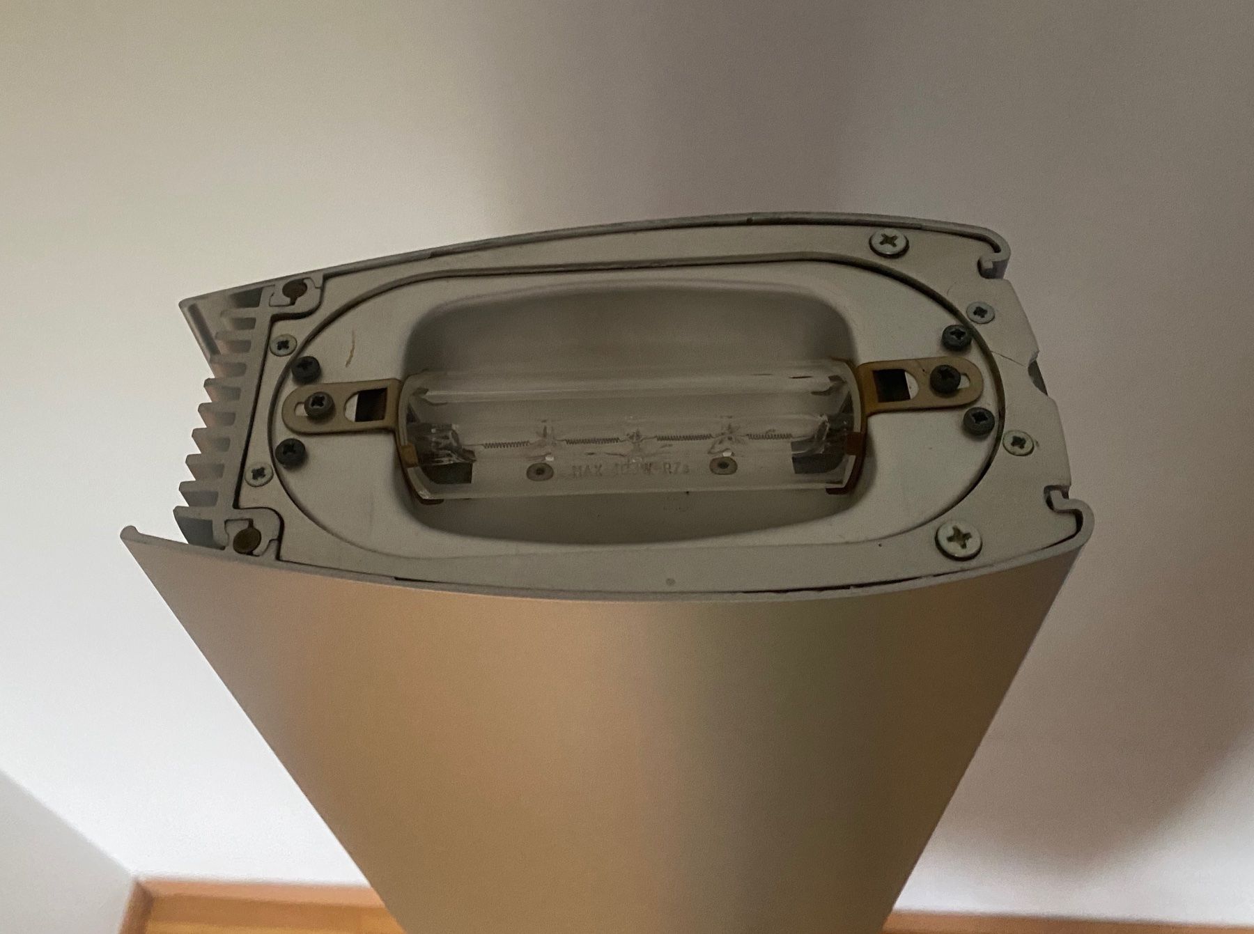 Artemide Lampen: Echos  Artemide Jan van Lierde 1998 – Gebraucht aus Fescoggia von AmazingDesignObjects 1