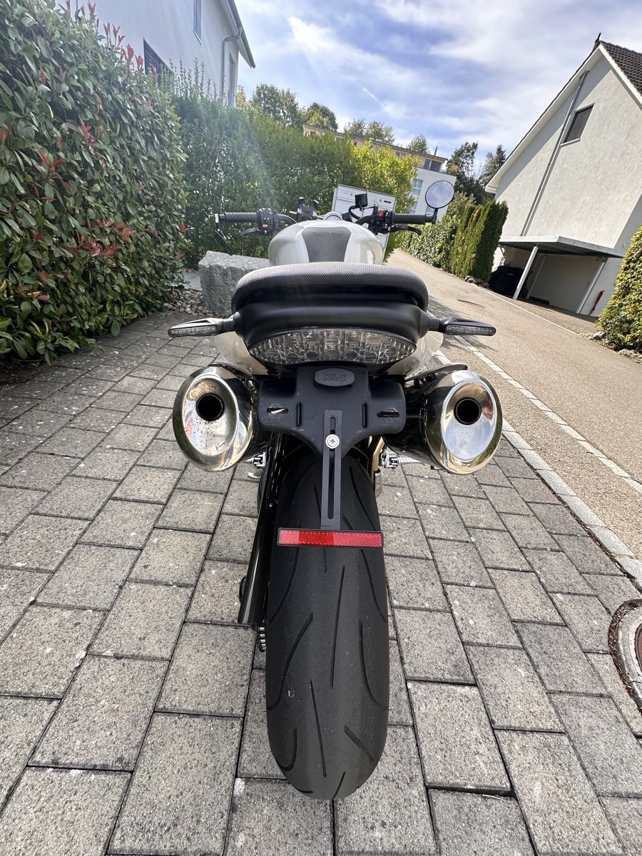 Triumph Strasse: Triumph Speed Triple – Defekt aus Feuerthalen von vitre44 1