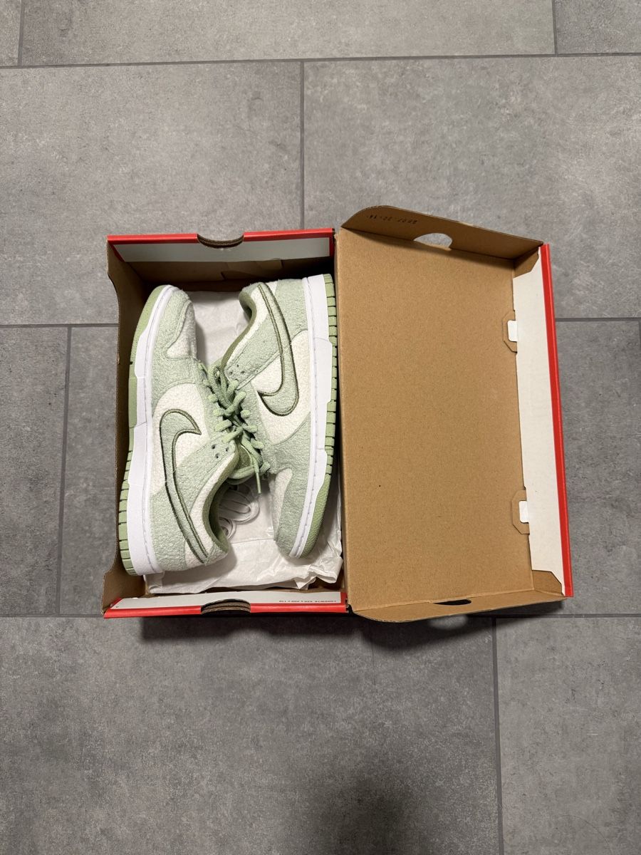 Nike Herrenschuhe: Nike Dunk Low SE CC, Honeydew Teddy, Gr. 40 – Neu (gemäss Beschreibung) aus Sarmenstorf von Ravengod99 2