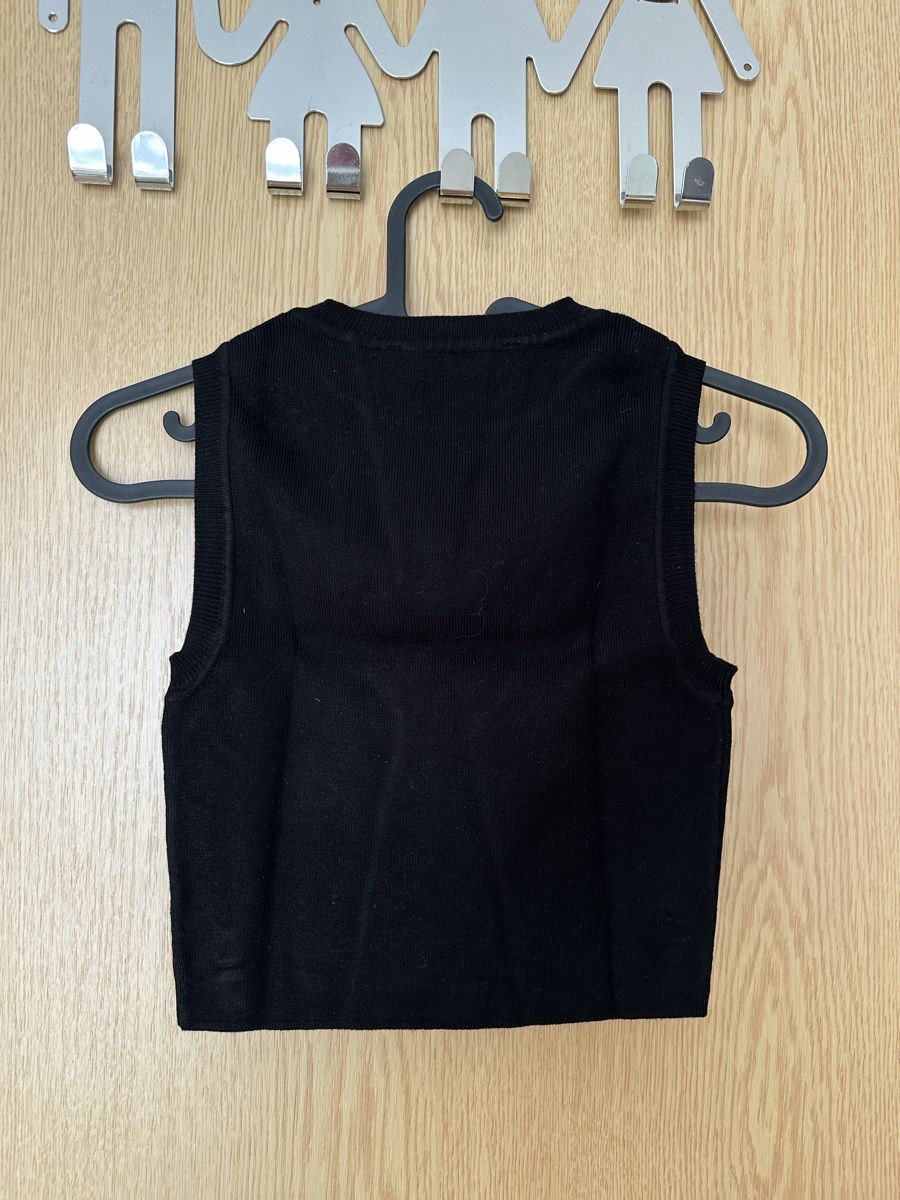 Zara Top: Top Zara black S cotton  – Usato da Gordola venduto da EleSecondHand-TCG 2
