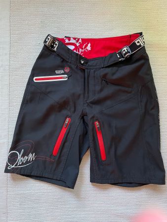Downhill/Freeride Shorts Grösse 28 wie neu!