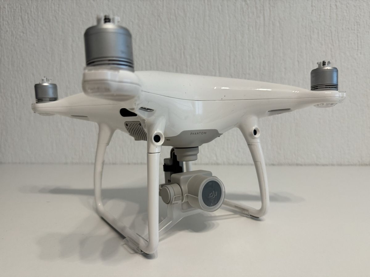 DJI Modellismo RC: Dji Phantom 4 Pro + – Usato da Bülach venduto da Antonio97