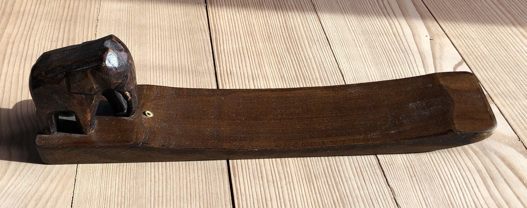 Tutte le decorazioni: Duftstäbchenhalter – Usato da Giubiasco venduto da ubide