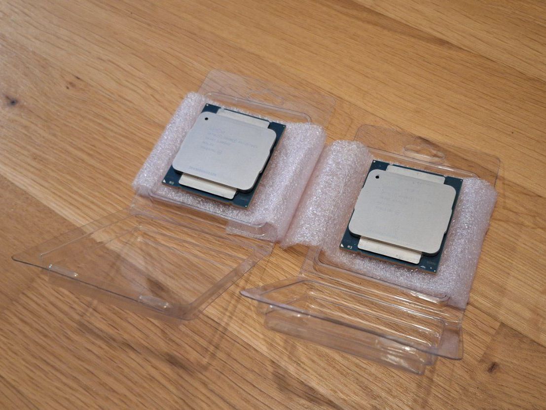 Intel Componenti elettronici: 2x Intel Xeon E5-2678v3 à 12 Kerne / 24 Threads LGA 2011-3 – Usato da Stein AG venduto da dan_zs8w 5