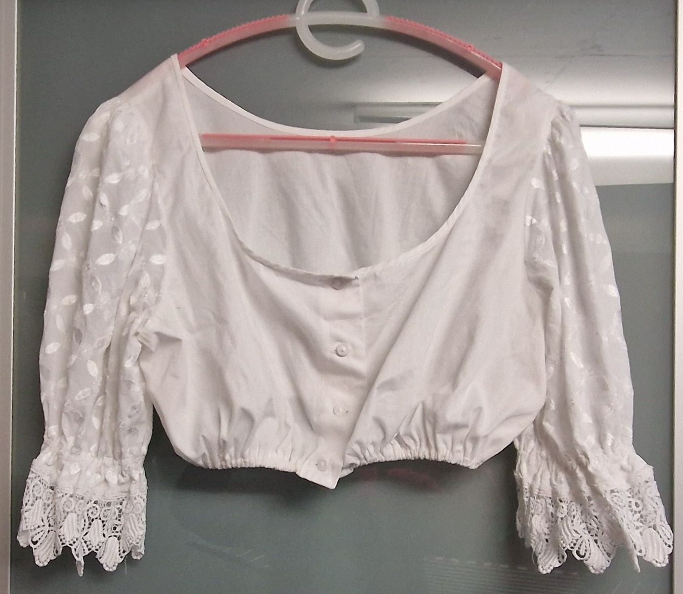 Vestiti: Dirndl mit Bluse und Schürze Grösse 48 – Usato da Itingen venduto da Claudia.E 3