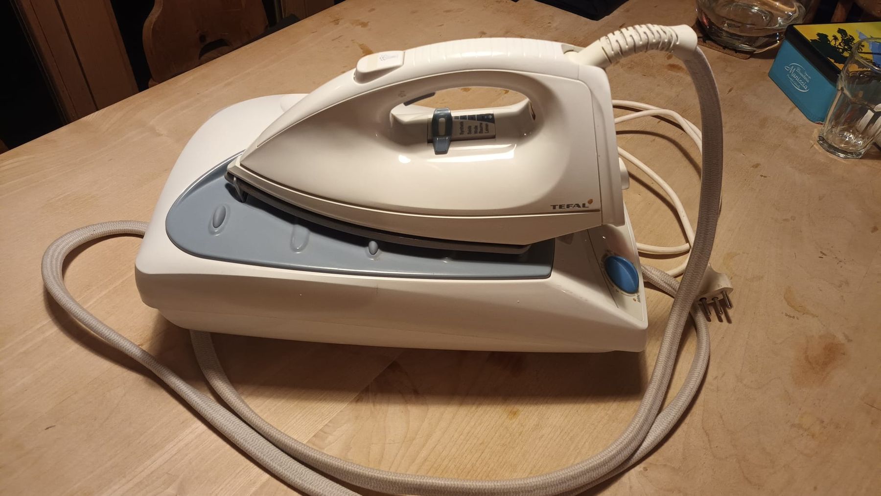 Ferri da stiro: Bügeleisen Tefal Pro4000 – Usato da Klosters venduto da cin11 1