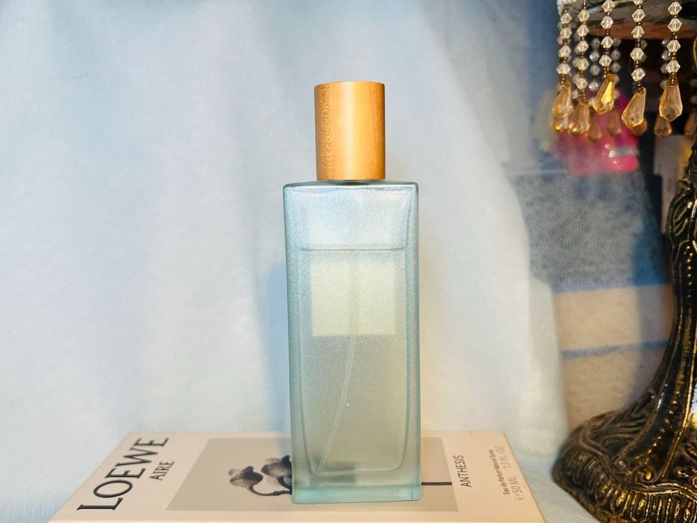 Loewe Parfums & Eau de Toilette: Loewe Aire Anthesis 50 ml – D'occasion à Büren an der Aare par aluxa2005 2