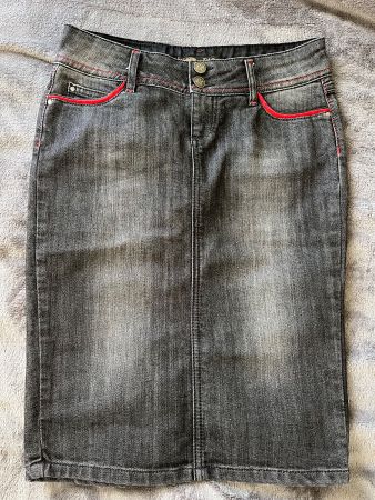 Sale❗️New Denim skirt  size S
