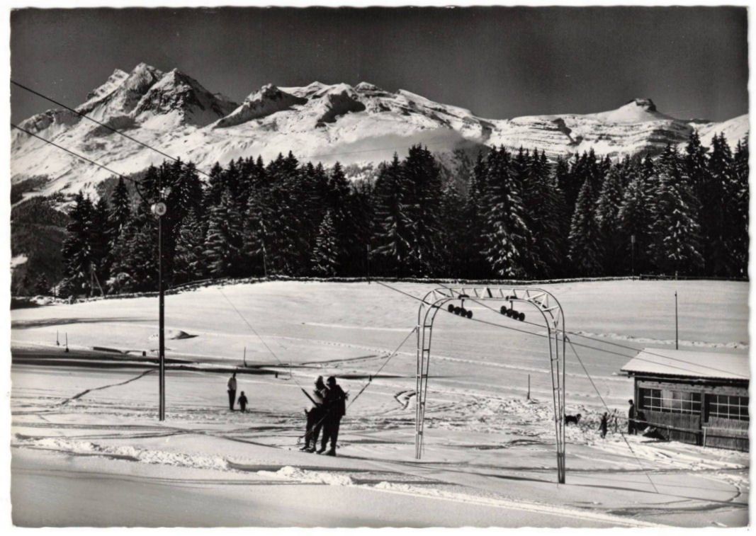 Cartoline postali: Obersaxen - Skilift – Usato da Binningen venduto da Mountainrider