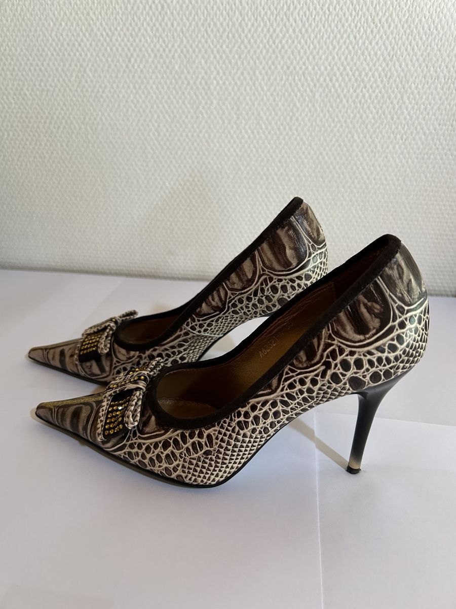 Chaussures femmes: insgesamt  – D'occasion à Schangnau par and_rsg2 2