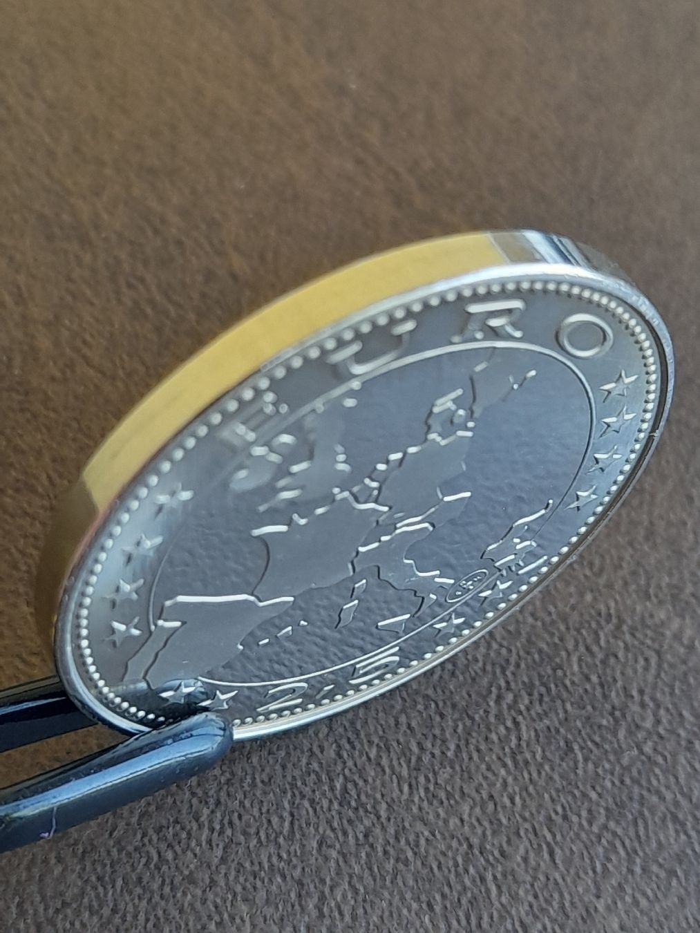 Tutti le monete: 2½ Euro Die große Flut 1997 "Helden an der Oder" – Usato da Basel venduto da Basel_20 6