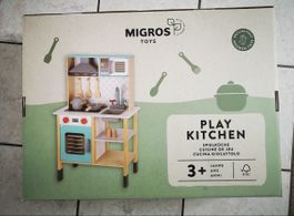 Neu: Migros Spielküche aus Holz ab 18 Monaten inkl. Zubehör