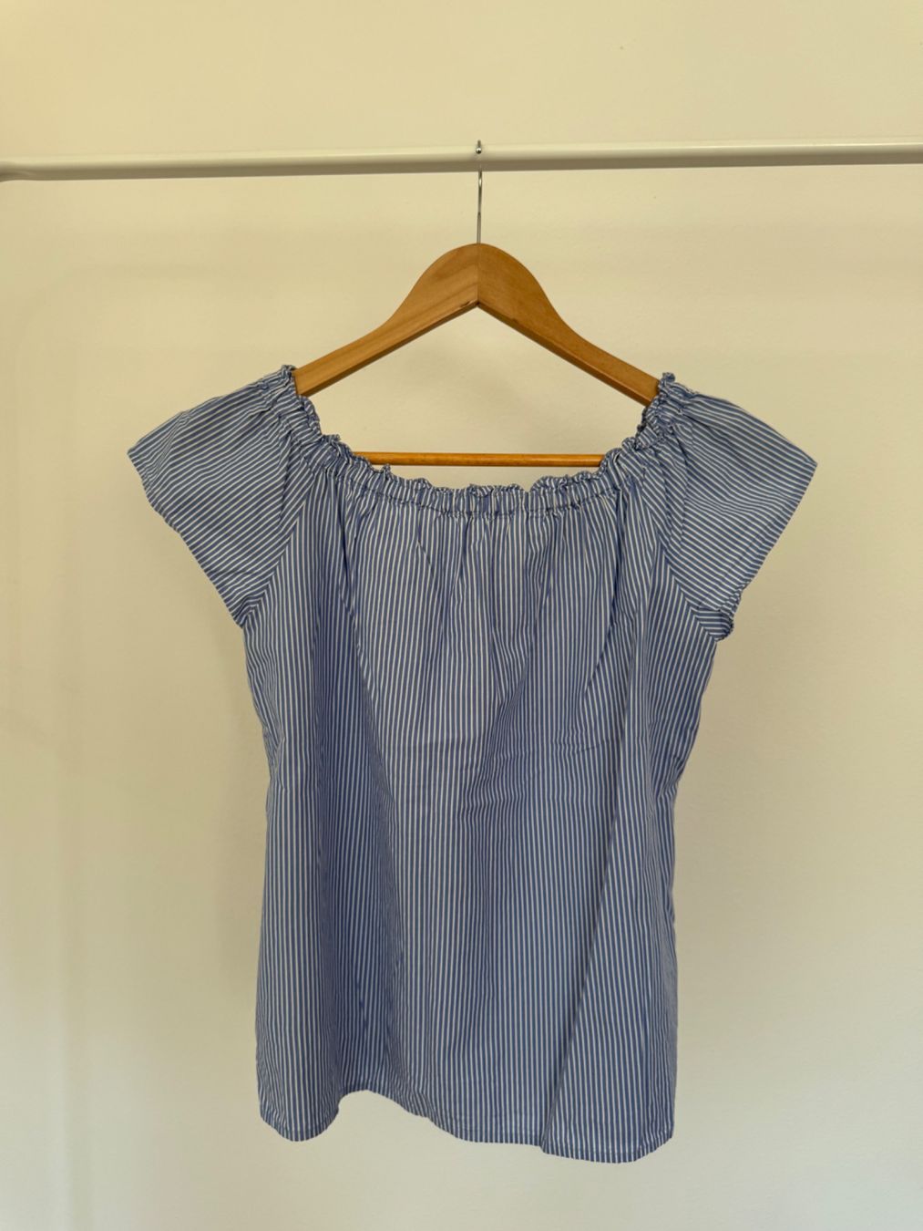 Blusen: Sommer Bluse gestreift, Gr. S, Schulterfrei – Gebraucht aus Kriens von MeinKleiderschrank 4