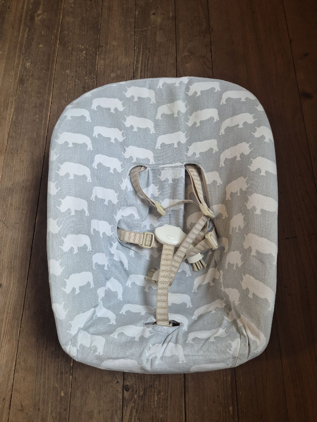 Hochstühle: Triptrap Babyschale – Gebraucht aus pfäfers von icelantic