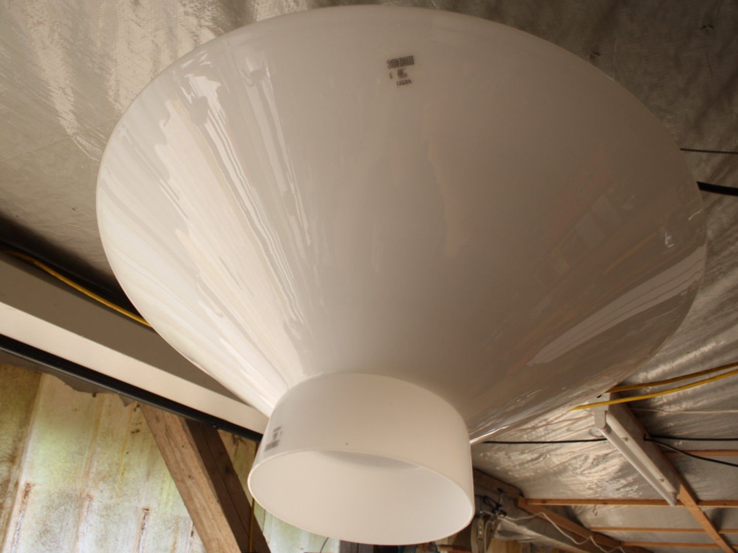 Kronleuchter & Deckenlampen: VETRI MURANO LAMPE 1+3 BIRNEN – Gebraucht aus Wauwil von Pneuedy