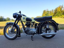 Professionell restaurierte BMW R25/3