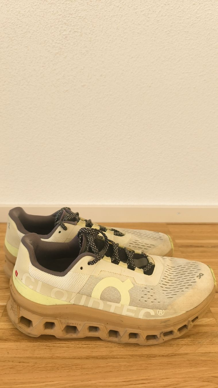 Scarpe da uomo: On Running Cloudmonster trainers  - well used - bargain! – Usato da Erlenbach ZH venduto da rem_p5dd