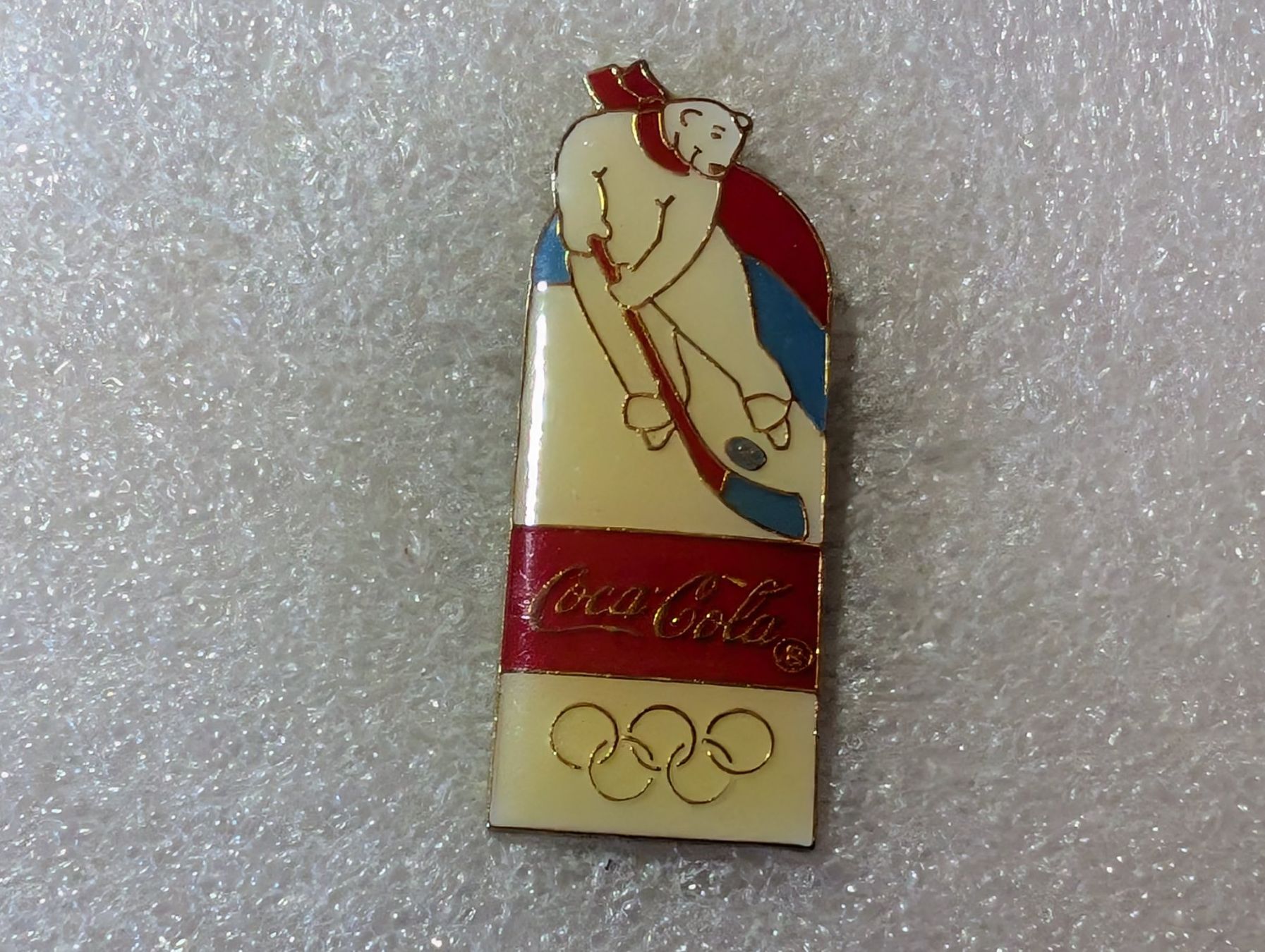 Placchette & Badge: Ansteckpin 203: Coca Cola – Usato da Oppligen venduto da Pin-Fall-Shop