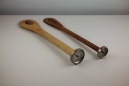 2 Küchen-Thermometer aus Holz