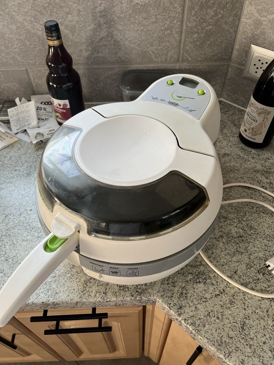 Elettrodomestici da cucina: Friteuse SEB actifry – Usato da Sonceboz-Sombeval venduto da Dino695 2