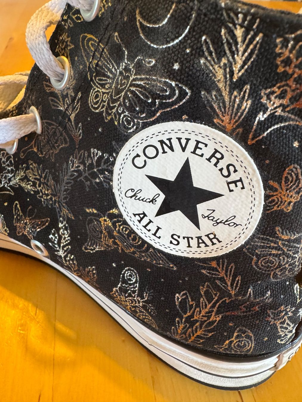 Converse Scarpe da donna: Converse All Star High, Gr. 38 – Usato da Spiez venduto da HomeShoppingSpiez 2