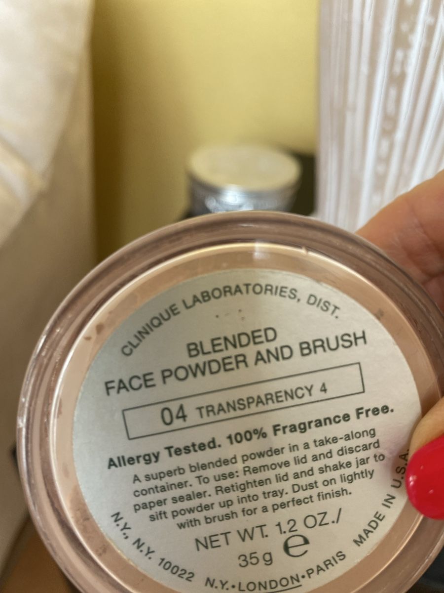 Clinique Make-up: Clinique Blended face powder 04 Transparency – Usato da Belmont-sur-Lausanne venduto da chu_vxf5 2