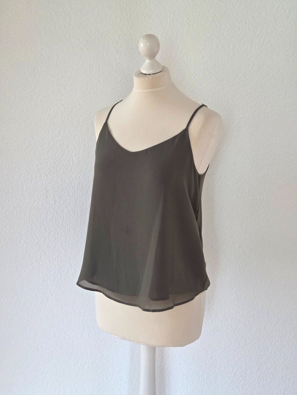 Only Camicette: Bluse Grün Only – Usato da Wängi venduto da Bibo4. 4