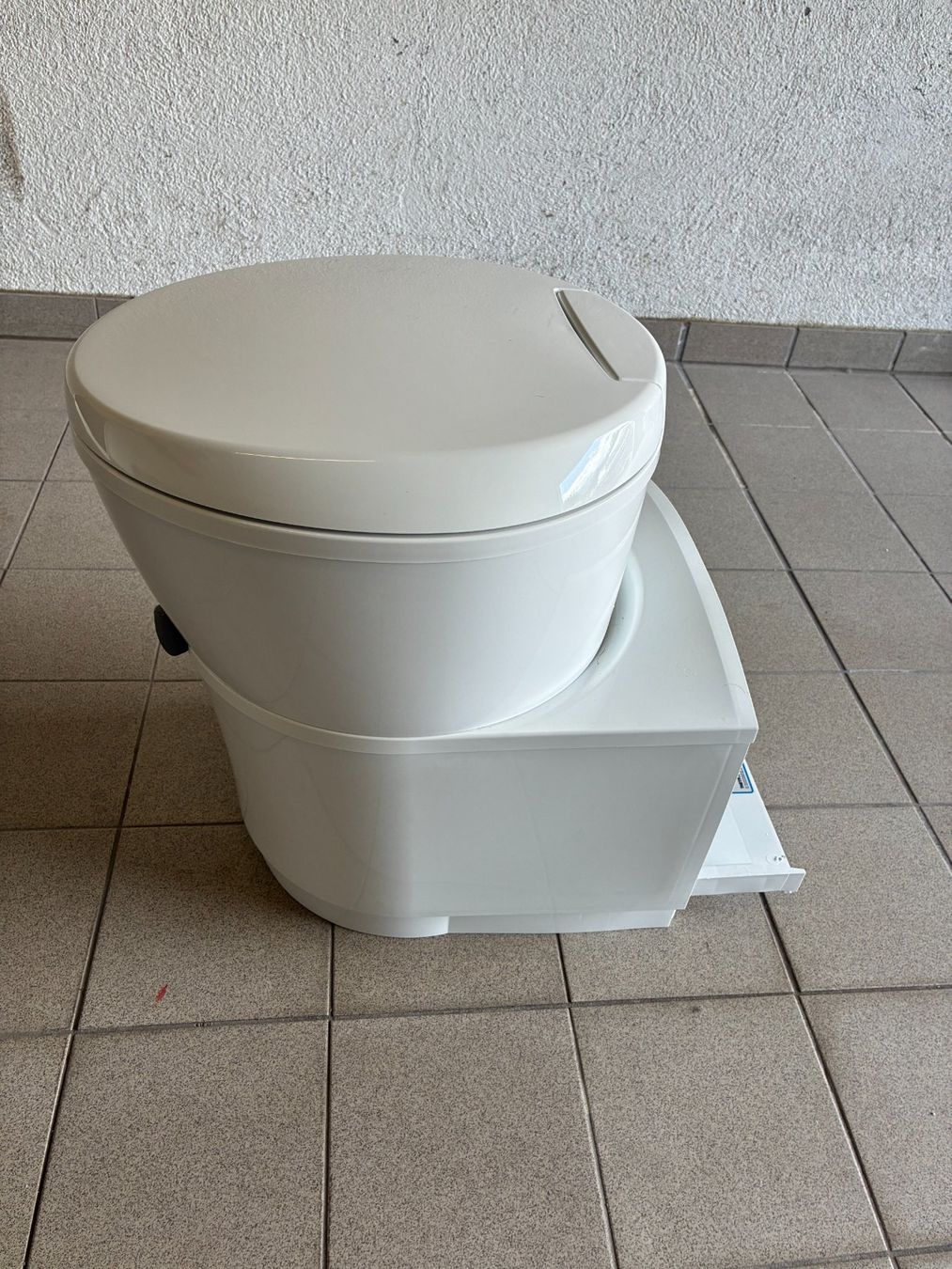 WC: Thetford Toilette – Nuovo (secondo la descrizione) da Untervaz venduto da Mutta002 1