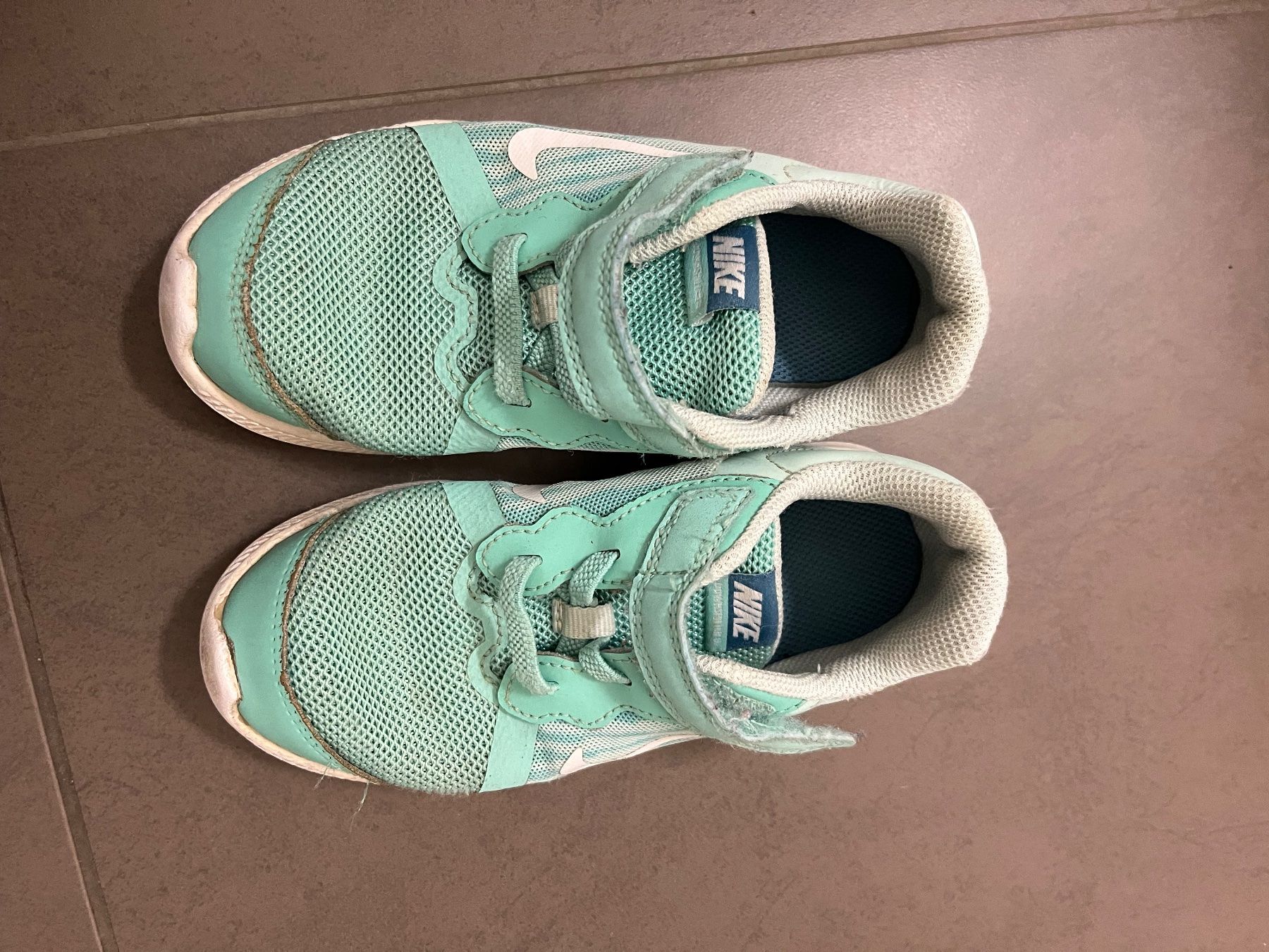 Nike Scarpe per ragazzi: Nike Turnschuhe 27 – Usato da Zürich venduto da Gabi_78 1