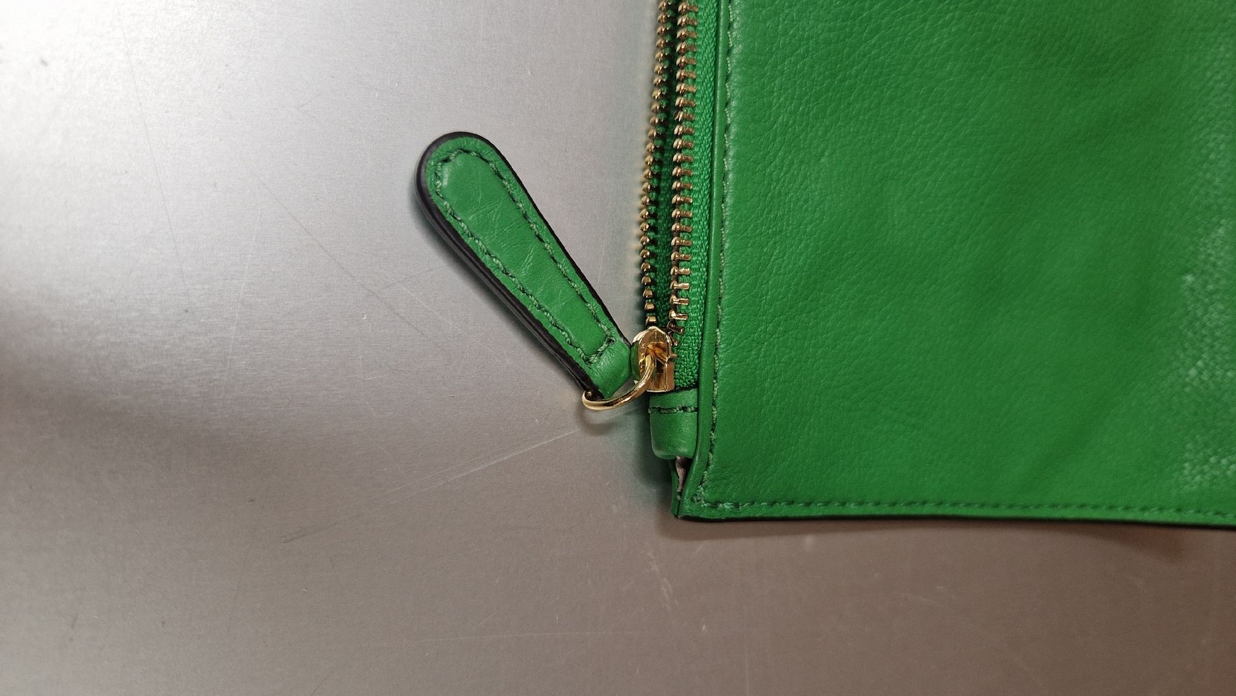 Michael Kors Borse da donna: Michael Kors Handtsche Clutch grün – Nuovo (secondo la descrizione) da Wallisellen venduto da jazie_11 1