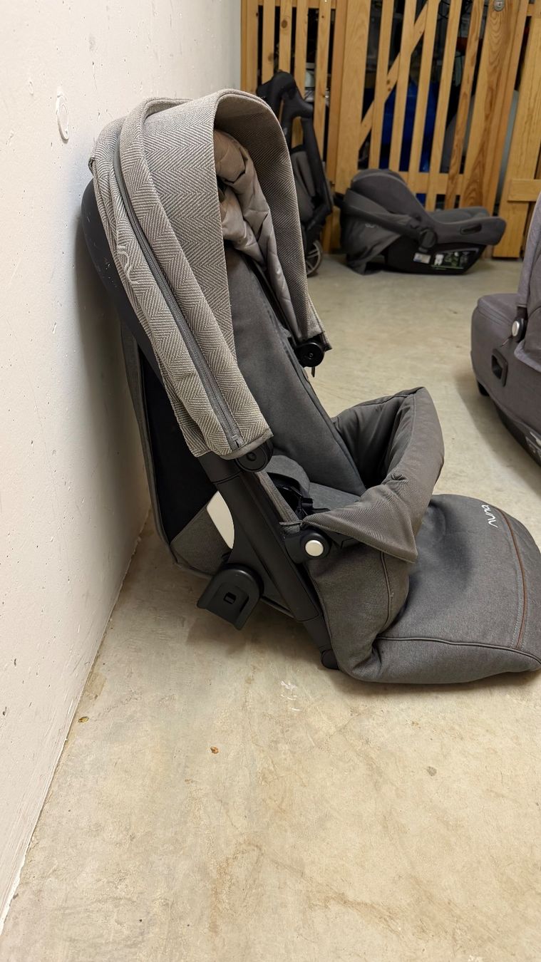 Nuna Carrozzine: Numa Demi Grow Kinderwagen - Set – Usato da Oberweningen venduto da mar_wtg5 3