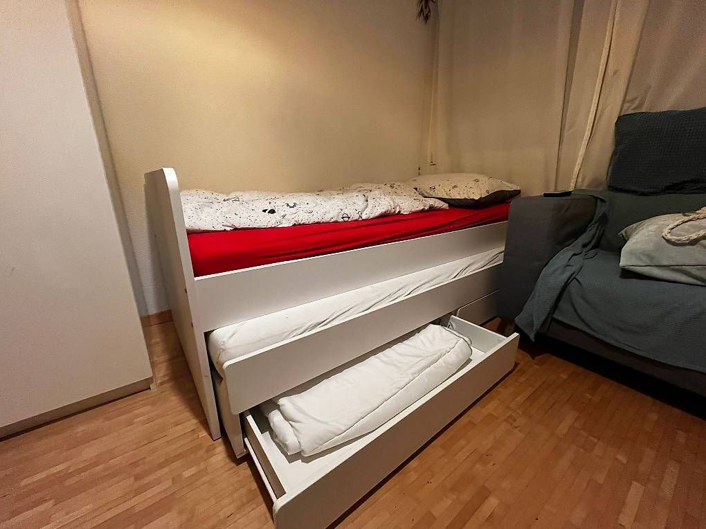 Ikea Betten: Ikea Bett zum ausziehen – Gebraucht aus Sempach von lemongrasgruen 1